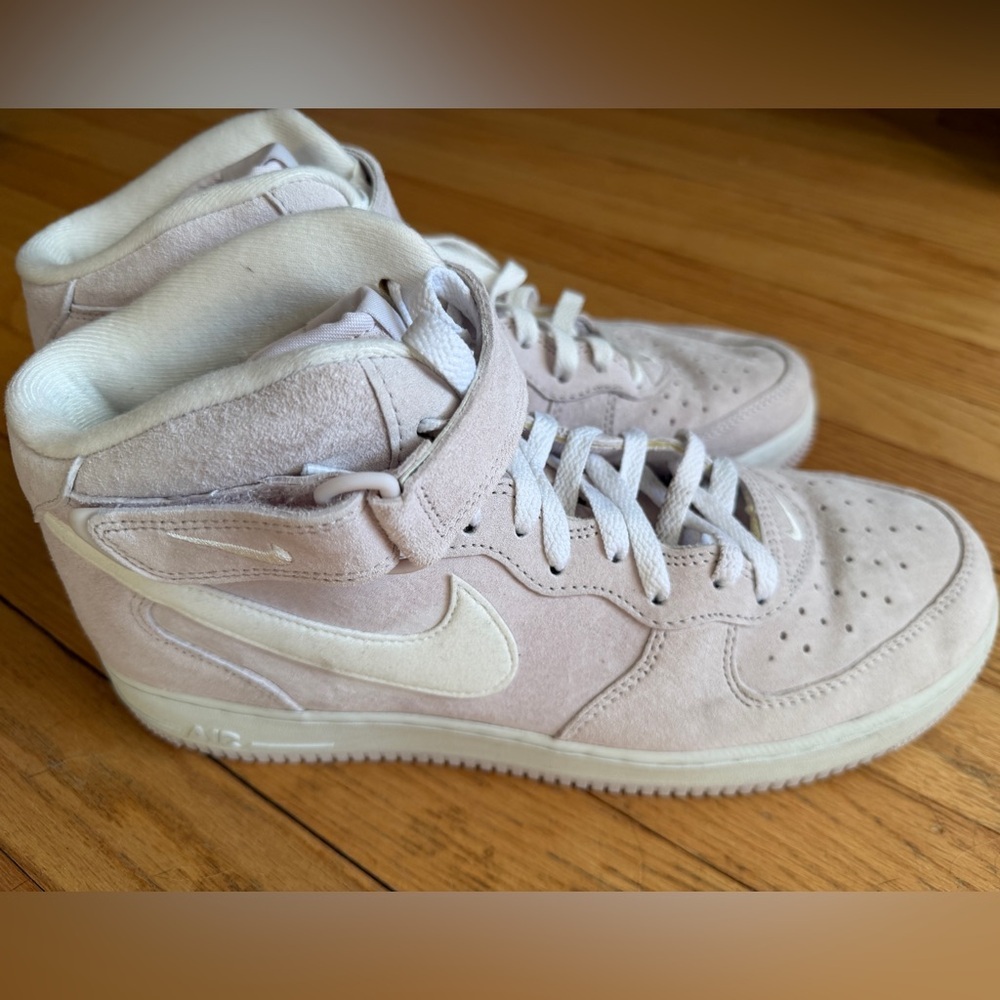 Nike Air Force 1 Mid '07 QS sneaker in the Venice and Summit White Size 11 - Picture 4 of 9